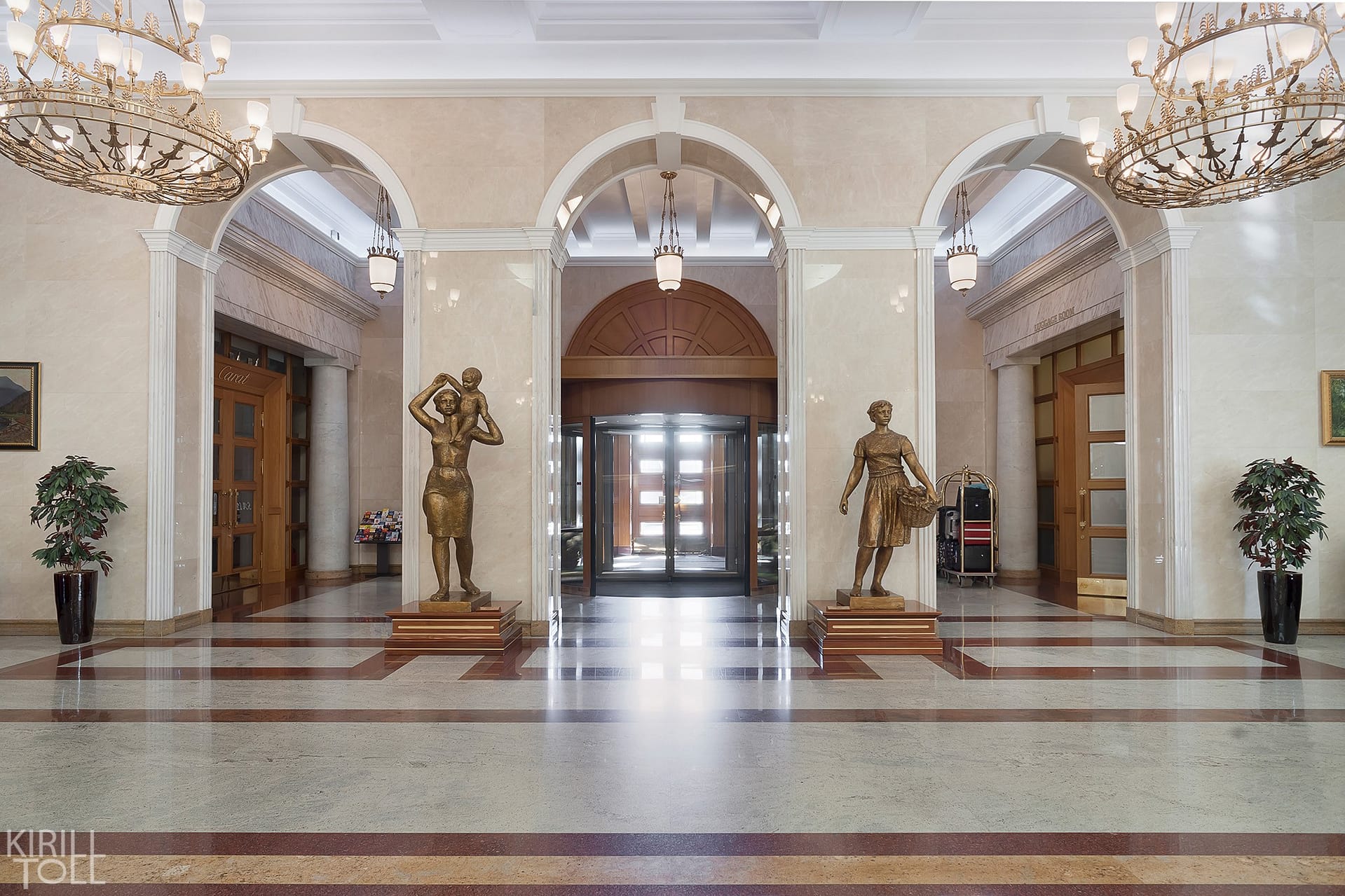 интерьерная съемка холла отеля в Москве