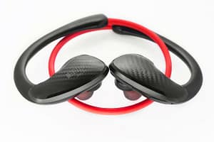 Профессиональная фотосъемка электроники. Наушники без обтравки предметная фотосъемка