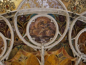 потолочный витраж. предметная фотосъемка