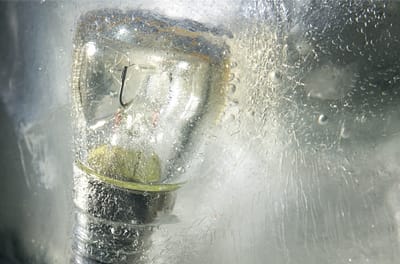 Профессиональный фотограф предметов