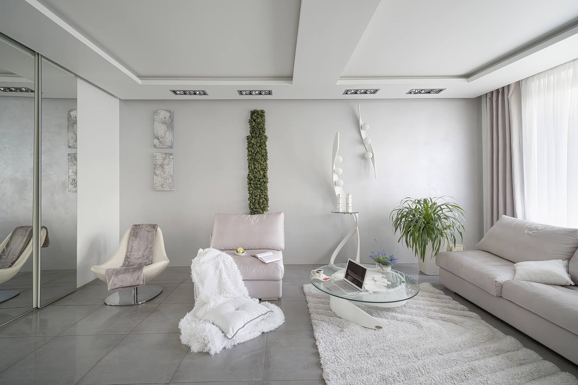 Профессиональная фотосъемка интерьера с балконом в ЖК Дом на Пресненском валу у метро Улица 1905 года